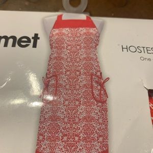 Gourmet Club Apron Red White Paisley Has 2 Pockets & Bows 32 Long